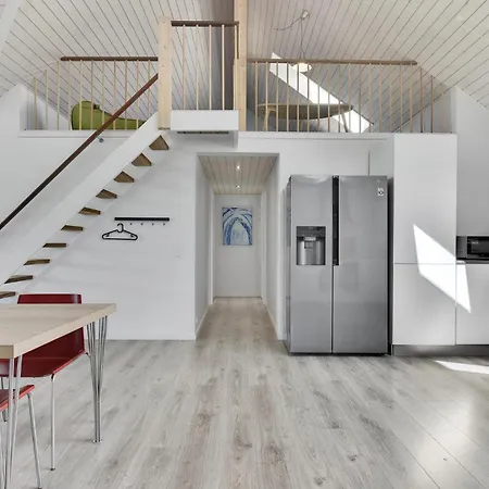 Four-bedroom In Semesterbostad Bagenkop